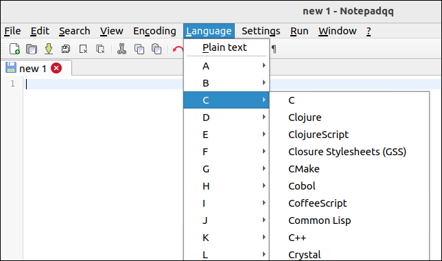 Notepadqq com o menu Idioma selecionado e o submenu C expandido