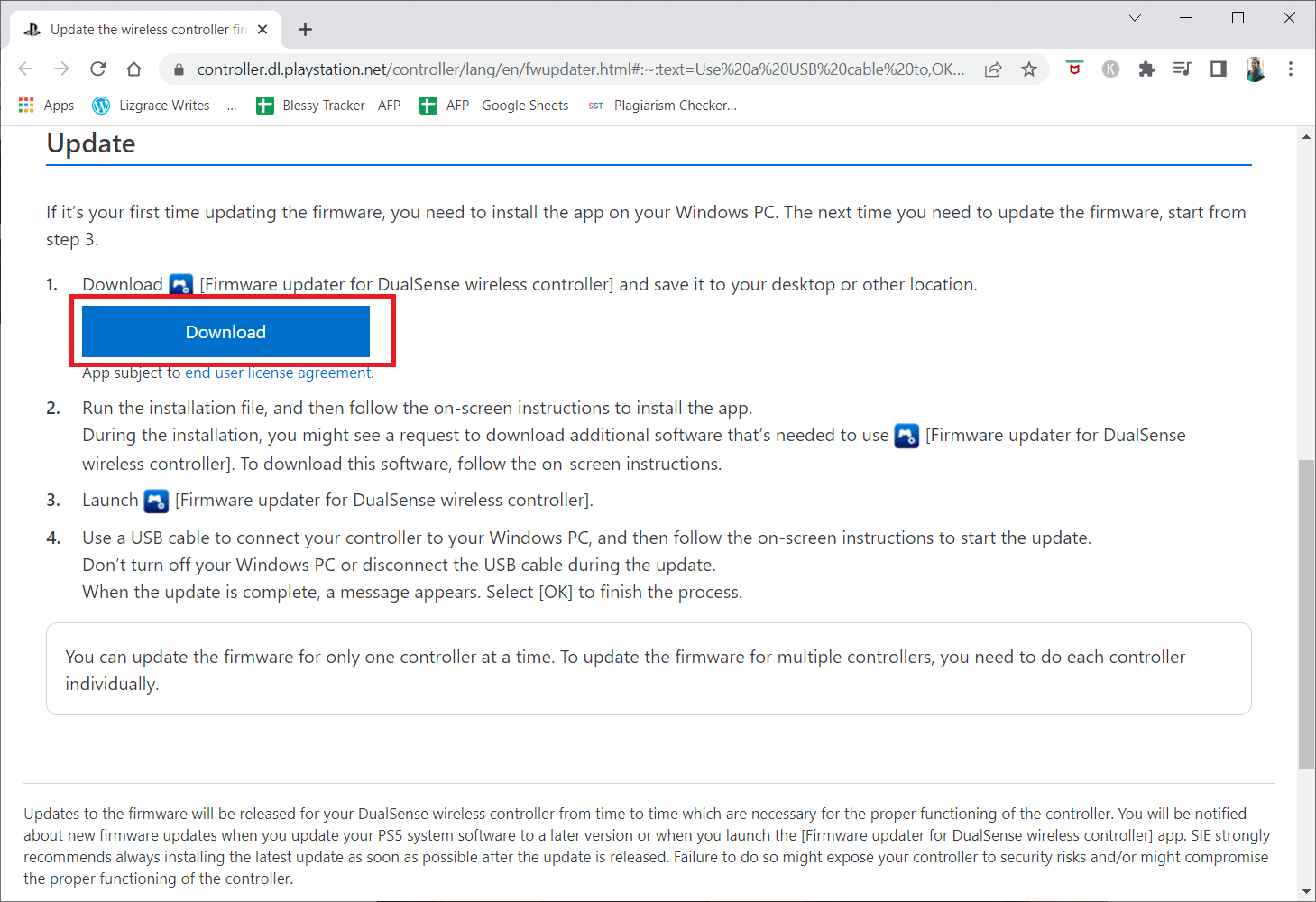 Visite la página de actualización de firmware de Sony PlayStation y haga clic en el botón Descargar