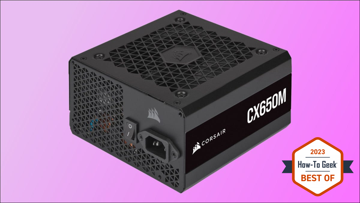 Corsair CX-M Series CX650M dengan latar belakang ungu