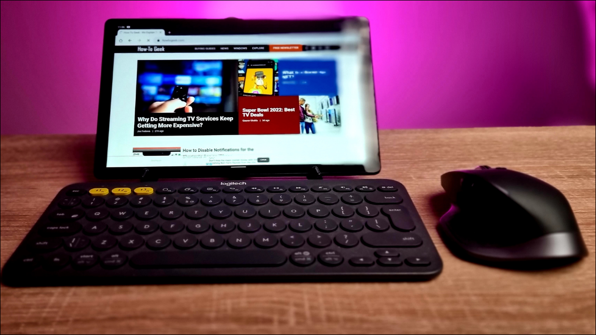 Tablet Android Dengan Mouse dan Keyboard