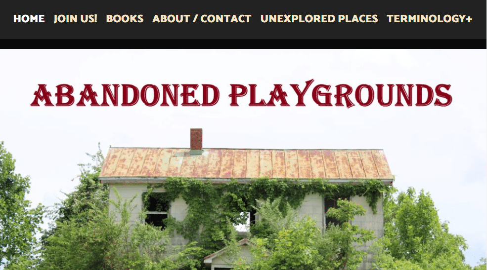 Playgrounds abandonados