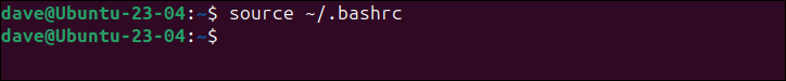 Menggunakan source untuk memaksa shell membaca file .bashrc