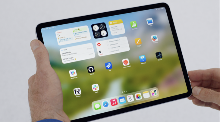 Widgets interativos da tela inicial no iPadOS 17