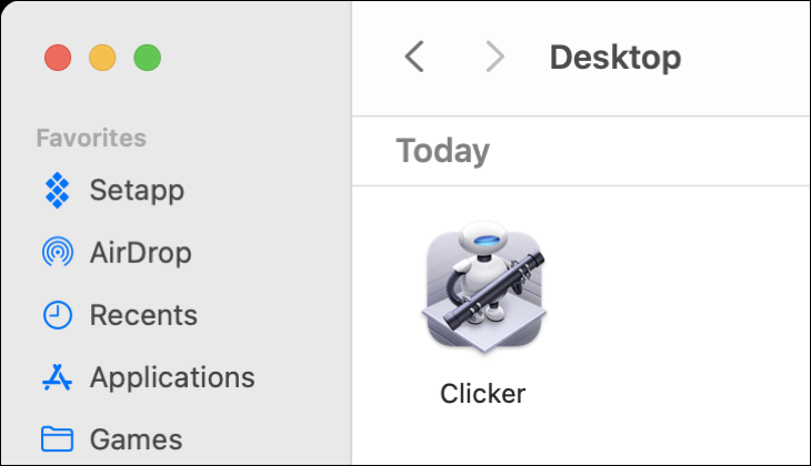 Aplikasi clicker automator di folder macOS Desktop