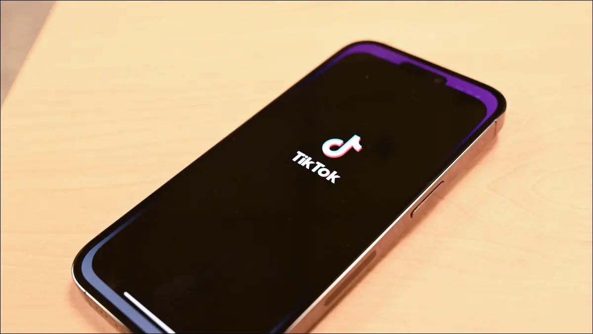 Écran de démarrage de TikTok sur un iPhone